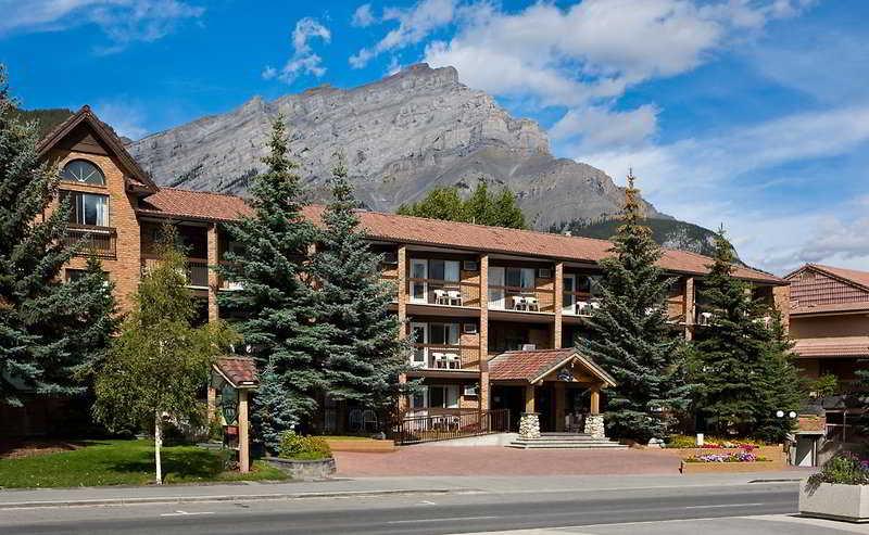 High Country Inn Banff Exterior photo